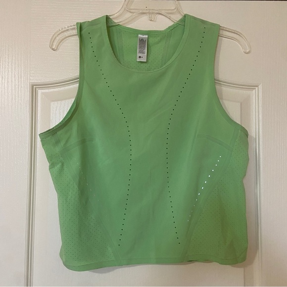 Lululemon Athletica Green Crop Fitted Tank Top - Picture 1 of 10
